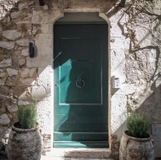 Saint-Paul-de-Vence House | Luxury townhouse in the heart of medieval St Paul de Vence
