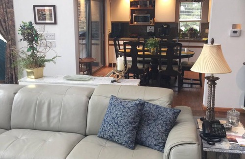 Farmington House | Luxury Vacation Home on the Golf Course at Nemacolin Woodlands Resort