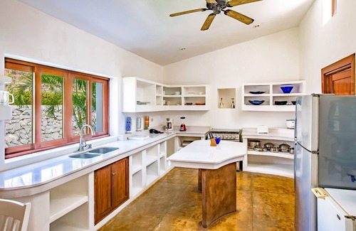 San Juan del Sur House | Luxury Villa *25,000 Sq Ft* With Full Staff