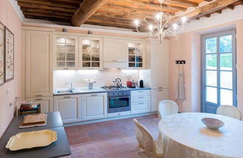 Lucca House | Luxury Villa Arancera with Private Pool