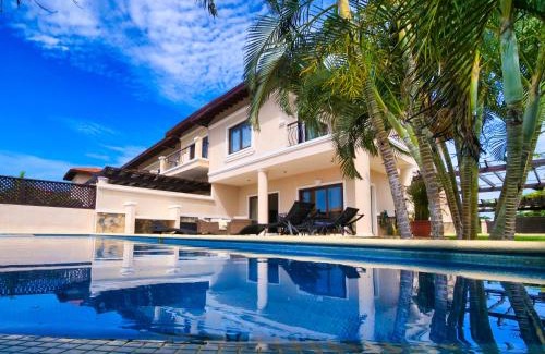 Pristine Bay Villa | Luxury Villa In Prestigious Pristine Bay, Home Of The Black Pearl Golf Course
