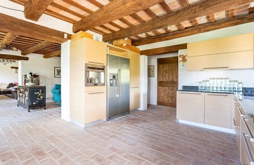 San Ginesio Villa | Luxury Villa with Pool, Stunning Location