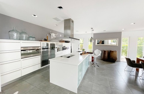 Walldorf Villa | Luxury villa near Heidelberg with pool, cinema and 1300 sqm plot