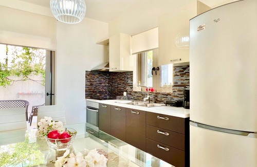 Perigiali Villa | Luxury Villa San George with private pool