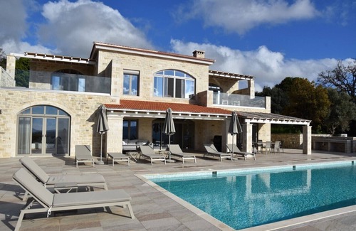 Atsipópoulon Villa | Luxury villa with a fantastic view, the pool can be heated