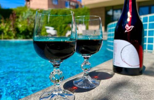Yerevan Villa | Luxury villa with Pool and Jacuzzi