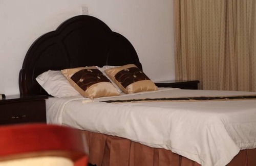Adenta Hotel | Luxury West Hotel