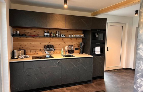 Segeten Apartment | Luxus-chalet Bozen 70qm mit Privater Infrarotsauna