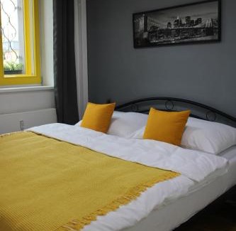Liben Apartment | LYLY APARTMENT - Modern apartment with free parking