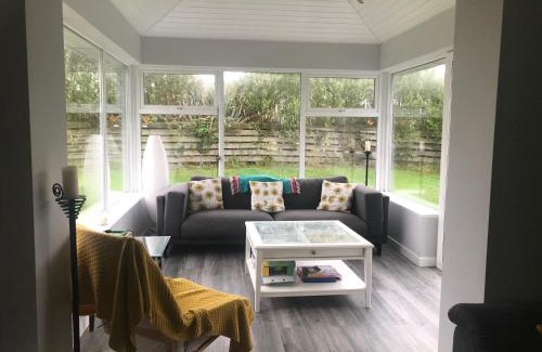 Rosslare Harbour House | Lynn Cottage St Helens Village
