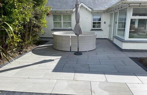 Rosslare Harbour House | Lynn Cottage St Helens Village