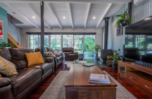 Lyonville House | Lyonville Retreat
