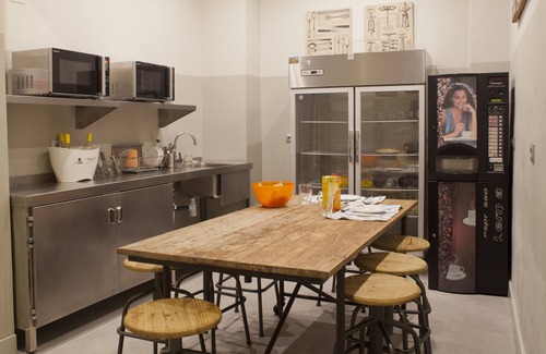 La Trinidad Hostel | Málaga Stop Hostel