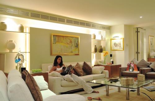 Raouche Resort | Mövenpick Hotel Beirut