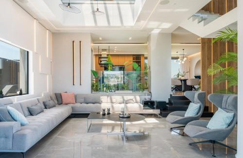 Heraklion Villa | Māat Villa