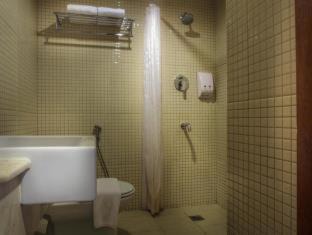 Melawai Hotel | M Hotel