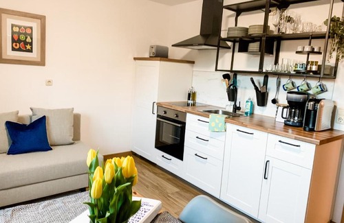 Seeg Apartment | M&M Apartment