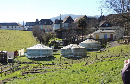 Lanne-en-Baretous House | Maïté Yurt-1 to 6 people-Yurt Camp