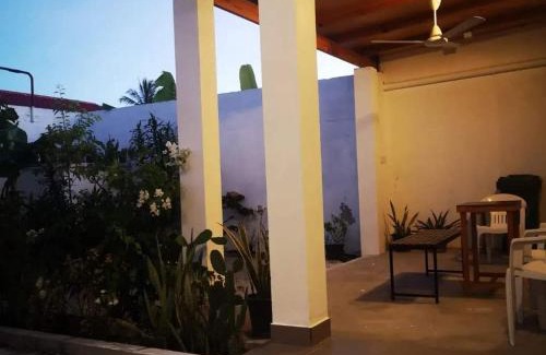 Fonadhoo House | Maagali Inn