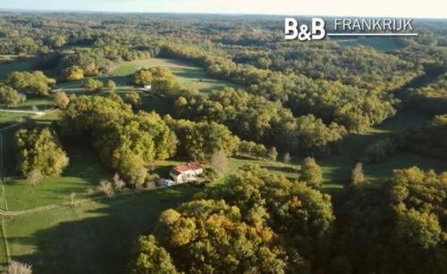 Saint-Pierre-de-Cole Bed & Breakfast | MaBelle rêve B&B