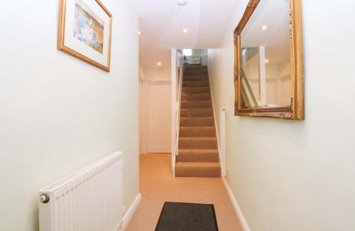 Y Felinheli House | Machlud Ynys