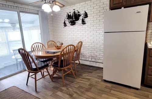 Fair Haven House | Macs Lake Escape, 2 waterfront homes with 2 boat wells. Lakefront relaxation!