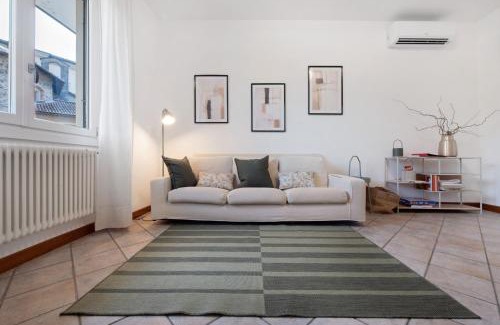 Mandello del Lario Apartment | Maddy' s House