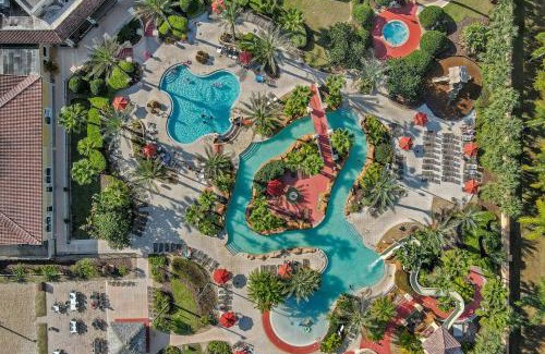 Regal Palms House | Magic Moments Retreat