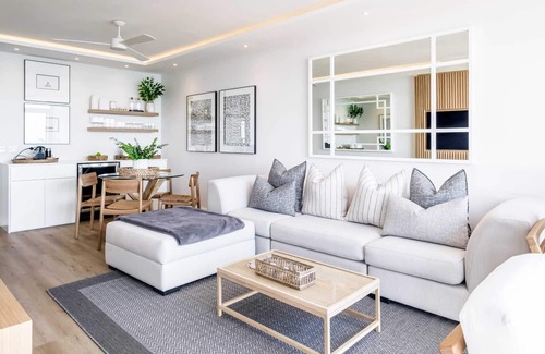Mouille Point Apartment | Magical Apartment w/Uninterrupted Ocean Views (Mouille Views)