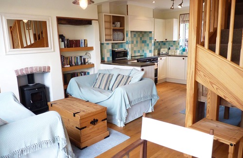 Fowey Cottage | Magical Cornish Cottage & Garden. Stunning Views of River Fowey & Church
