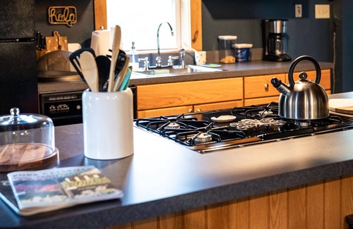 Damascus Cottage | Magical Creekside Cottage in the Western Catskills