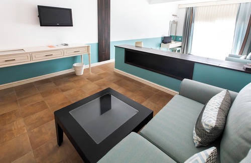 Bodrum City Center Hotel | Magna Manastir Hotel