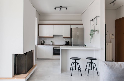 Marousi Apartment | Magnificent 2BR Apartment in Marousi