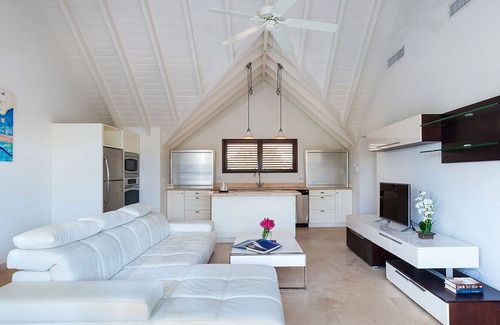 The Valley Villa | Magnificent Island Luxury Villa