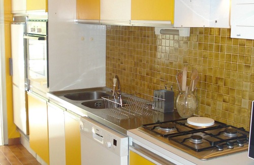 Cassis Apartment | Magnificent, quiet 4-star apartment in a wooded park overlooking the bay