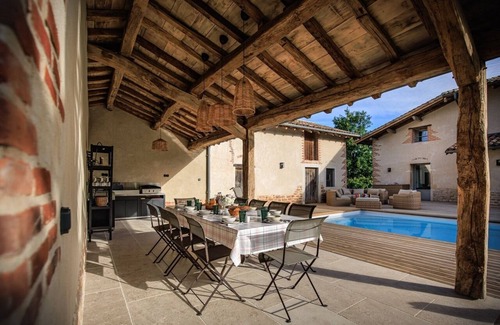 Bage-la-Ville Other | Magnificent renovated farmhouse in the heart of nature