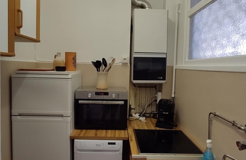 Juan-les-Pins Apartment | Magnificent sea view Comfort. Conditioning. 50 m from the beach. Wifi and Freebox