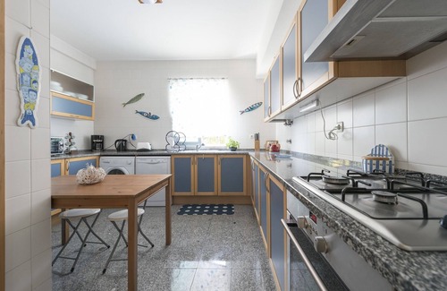 Setubal House | Magnificent Villa in Arrábida Resort .Private swimming pool. Beaches .Montaigne.Lisboa
