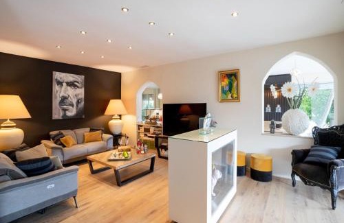 Narbonne Villa | Magnificent villa with private pool