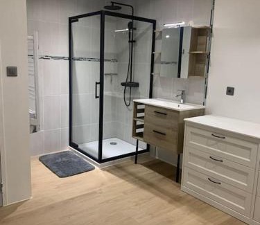 Saverdun Apartment | Magnifique appartement T2 en Centre VILLAGE
