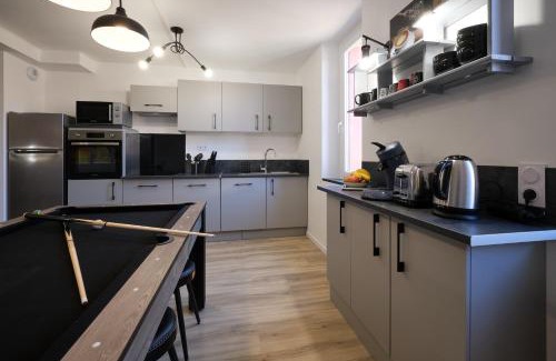 Limoux Apartment | Magnifique*T4*centre ville*WIFI*Billard*Netflix*