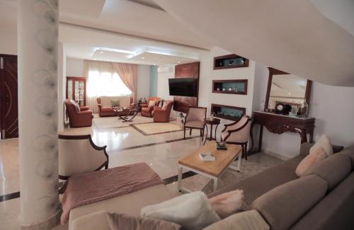 Hay Souani Villa | Magnifique Villa Avec Piscine, Pour Vos Vacances !