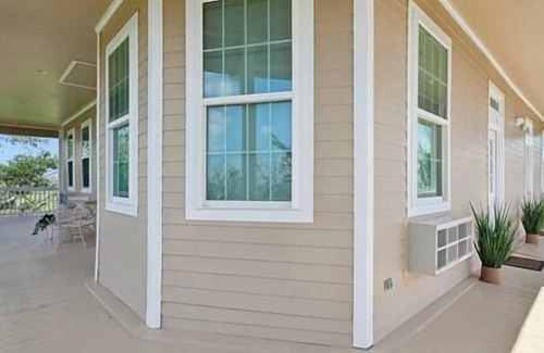 Lafitte Bed & Breakfast | Magnolia Cottage R4