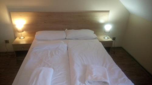 Zawidow Bed & Breakfast | Magnolia- Pokoje Gościnne