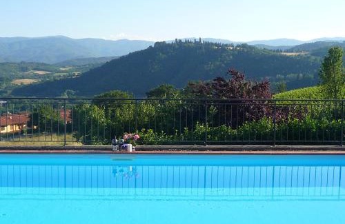 Pratovecchio House | MAGNOLIA TUSCANY HOUSE WITH POOL Agriturismo Poppiena