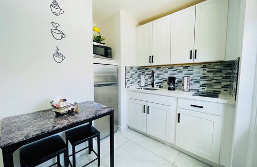 Westminister Apartment | Magnolias Suite