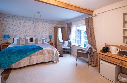 Barns Green Bed & Breakfast | Magpies