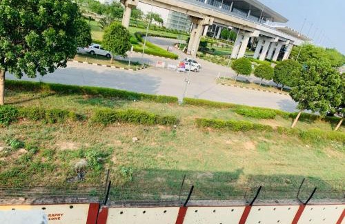 Chandigarh House | Mahadev Homestay ! Preferred Partner ! Walking Distance To Chandigarh Int'l Airport !