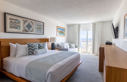 Diamond Beach Hotel | Mahalo Diamond Beach