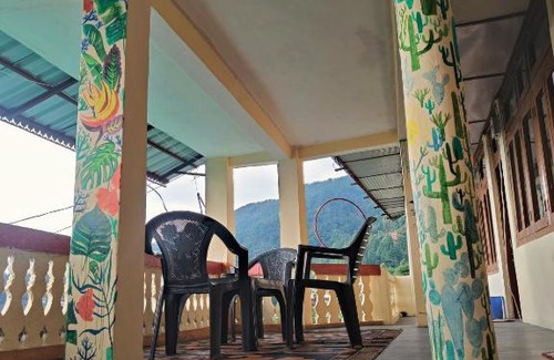 Bhagsu Nag Bed & Breakfast | Maharaj house